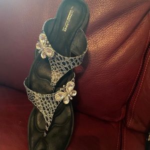 Donald Pliner sandals